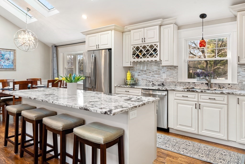 4 Brooks Road Sudbury, MA 01776 - Photo 7 of 37 Gallery Image 7