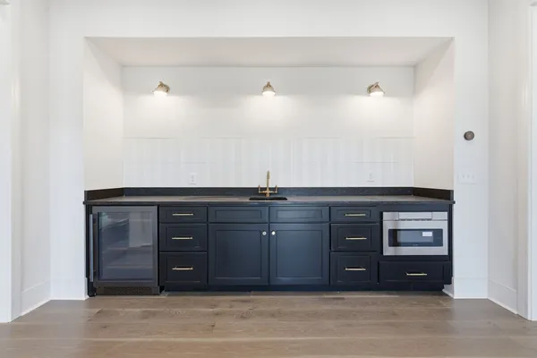 $3,900,000 | 3311 Skyline Drive, Nashville, TN 37215