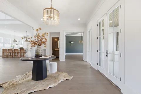 $3,900,000 | 3311 Skyline Drive, Nashville, TN 37215