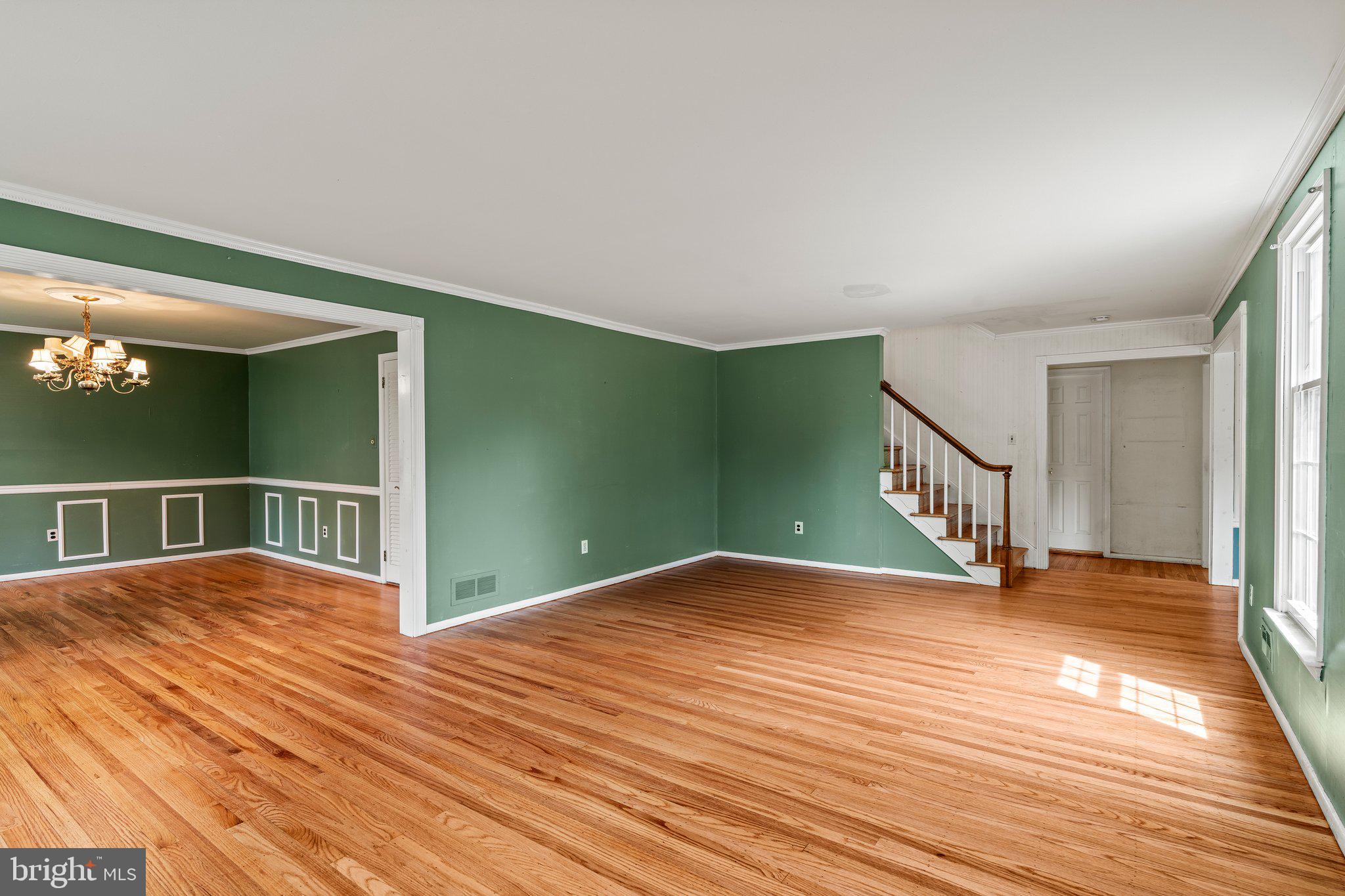 304 Bortons Mill Road Cherry Hill, NJ 08034 - Photo 7 of 35 a view of a hallway with wooden floor