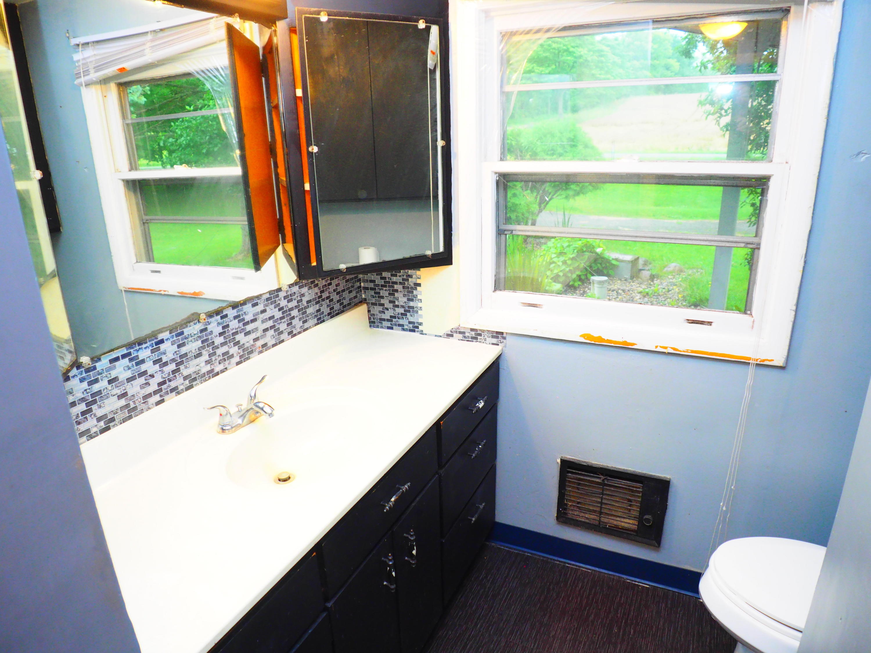 601 Powell Road Hastings, MI 49058 - Photo 13 of 17 bathroom 2