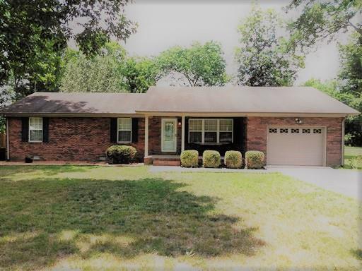 204 Deer Point Road Unionville, TN 37180 - Photo 2 of 26 Welcome to 204 Deer point drive!!