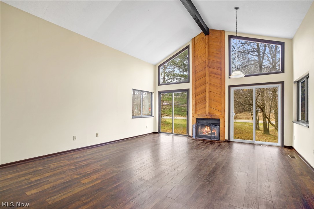 4605 Stow Road Stow, OH 44224 - Photo 2 of 26