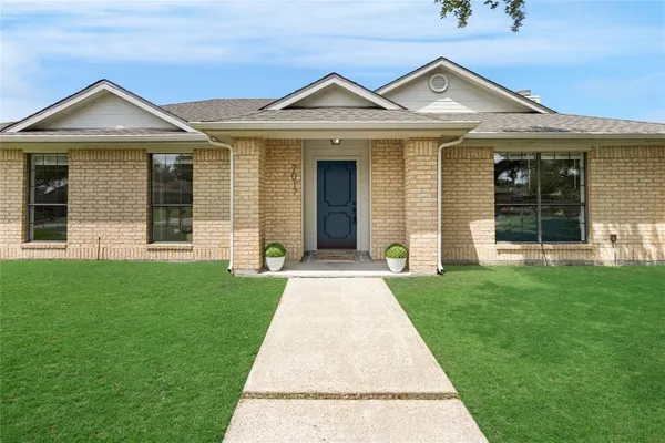 $289,900 | 7017 Seascape Drive, Rowlett, TX 75088