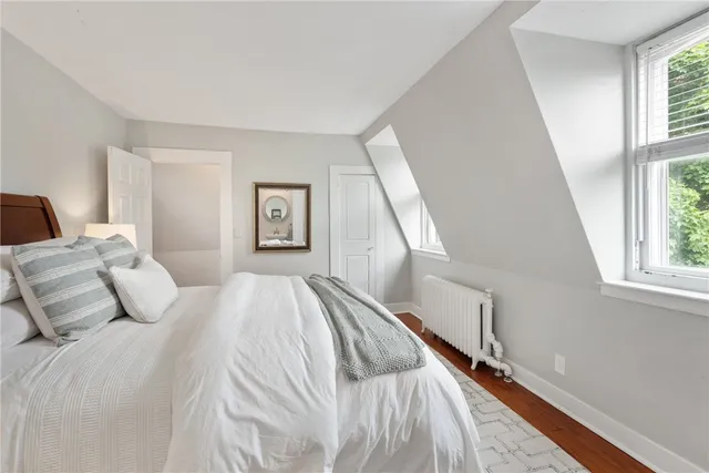 $4,950 | 43 Farewell Street, Unit 2, Newport, RI 02840