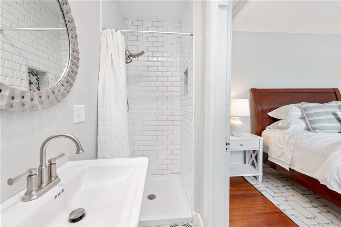 43 Farewell Street, Unit 2 Newport, RI 02840 - Photo 36 of 48 Full Bathroom 2 0f 3