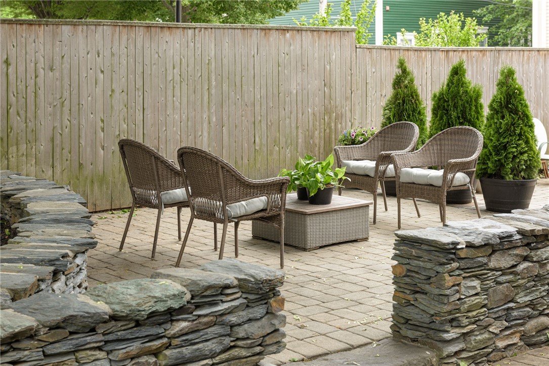 43 Farewell Street, Unit 2 Newport, RI 02840 - Photo 46 of 48