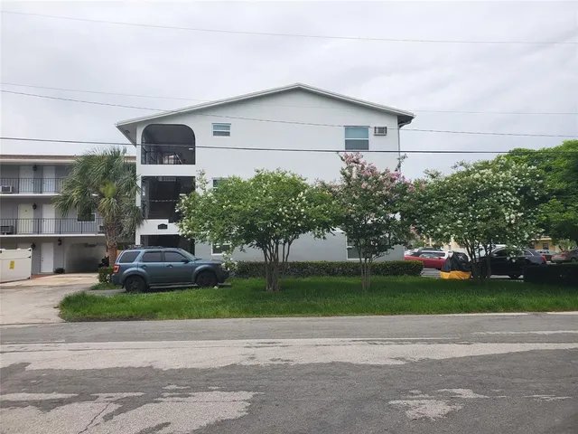 $219,000 | 1021 Northeast 24th Avenue, Unit 4, Pompano Beach, FL 33062