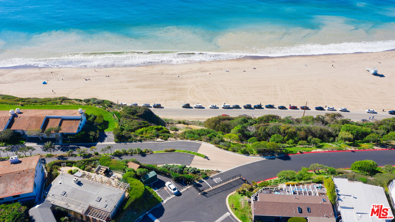 29500 Heathercliff Road, Unit 184 Malibu, CA 90265 - Photo 41 of 46 an aerial view of multiple house