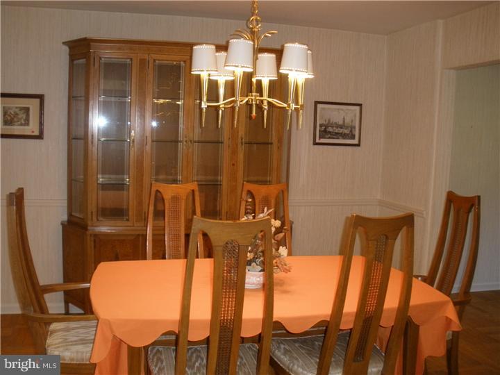 8908 Patton Road Glenside, PA 19038 - Photo 11 of 25 Dining Room