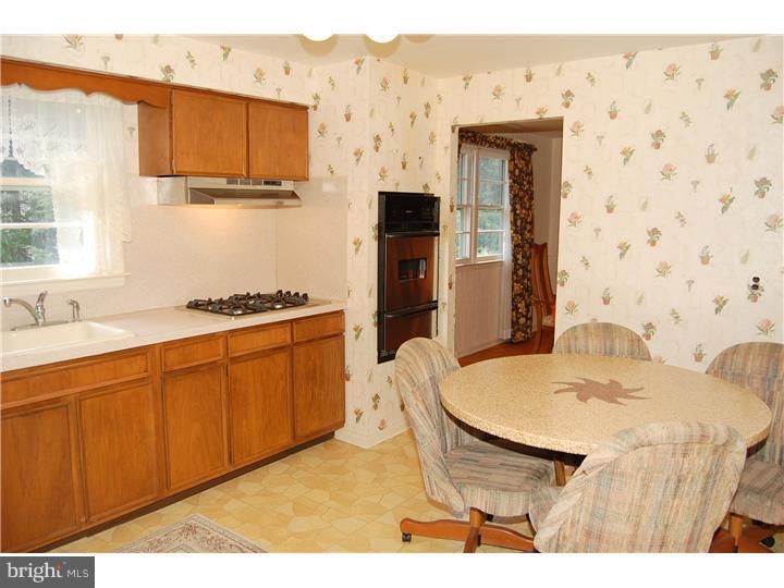 8908 Patton Road Glenside, PA 19038 - Photo 14 of 25 Kitchen