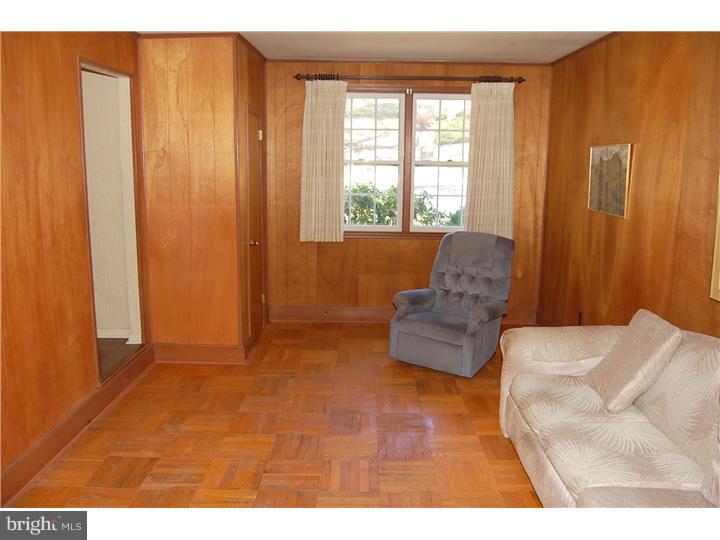 8908 Patton Road Glenside, PA 19038 - Photo 16 of 25 Family Room