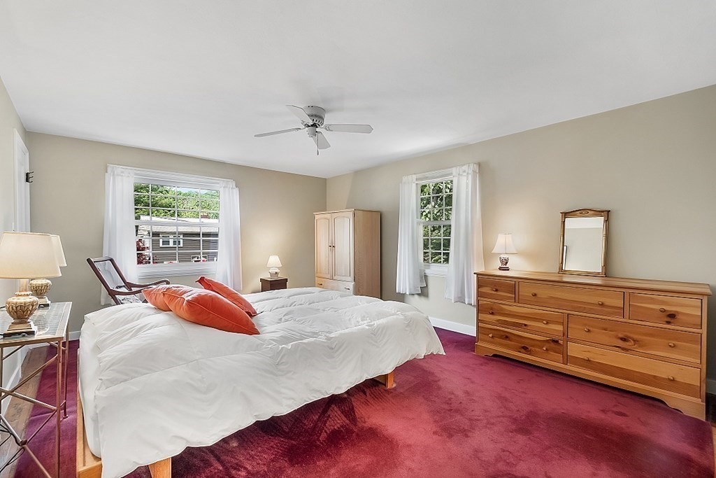 64 Canterbury Road Lynnfield, MA 01940 - Photo 14 of 41 Gallery Image 14