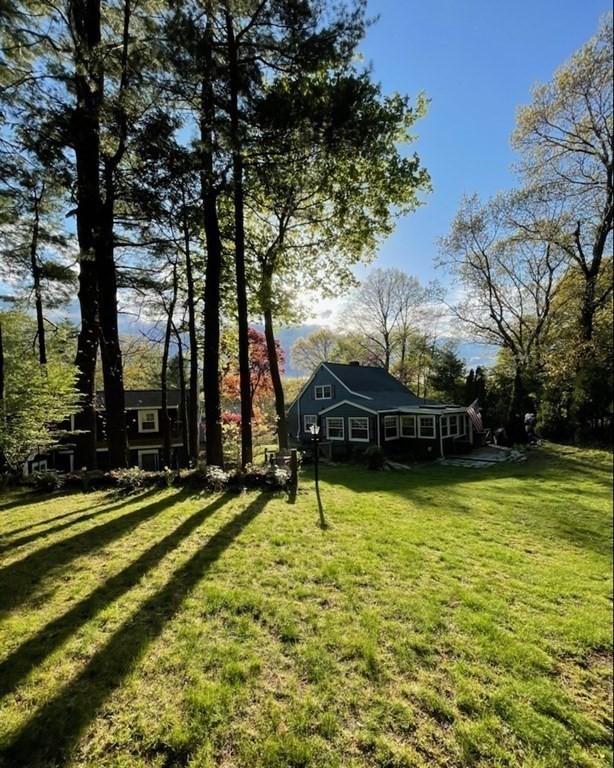 64 Canterbury Road Lynnfield, MA 01940 - Photo 33 of 41 Gallery Image 33
