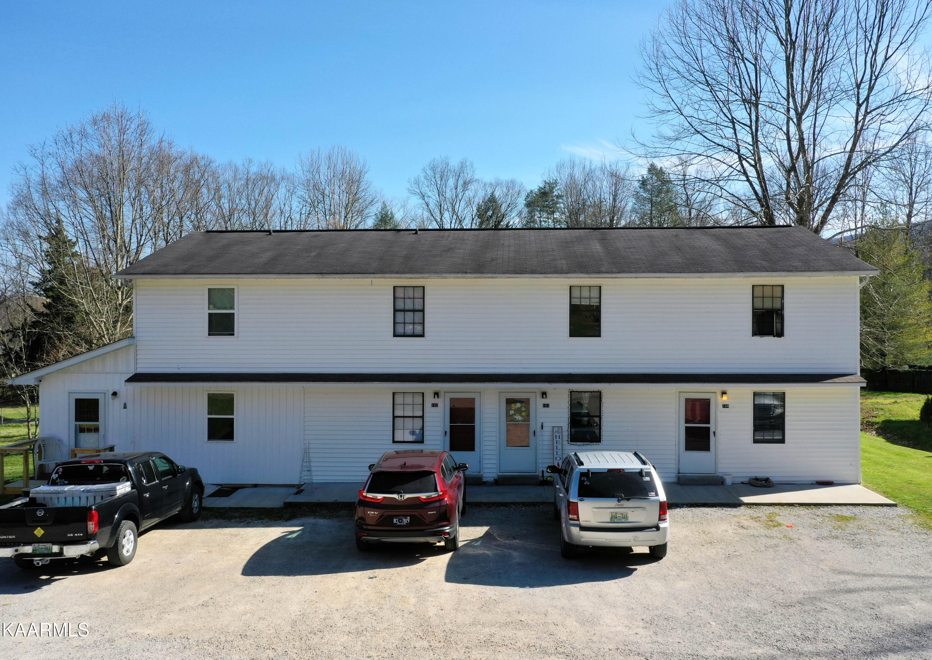 233 Loop Road Caryville, TN 37714 - Photo 3 of 15 DJI_0444-2
