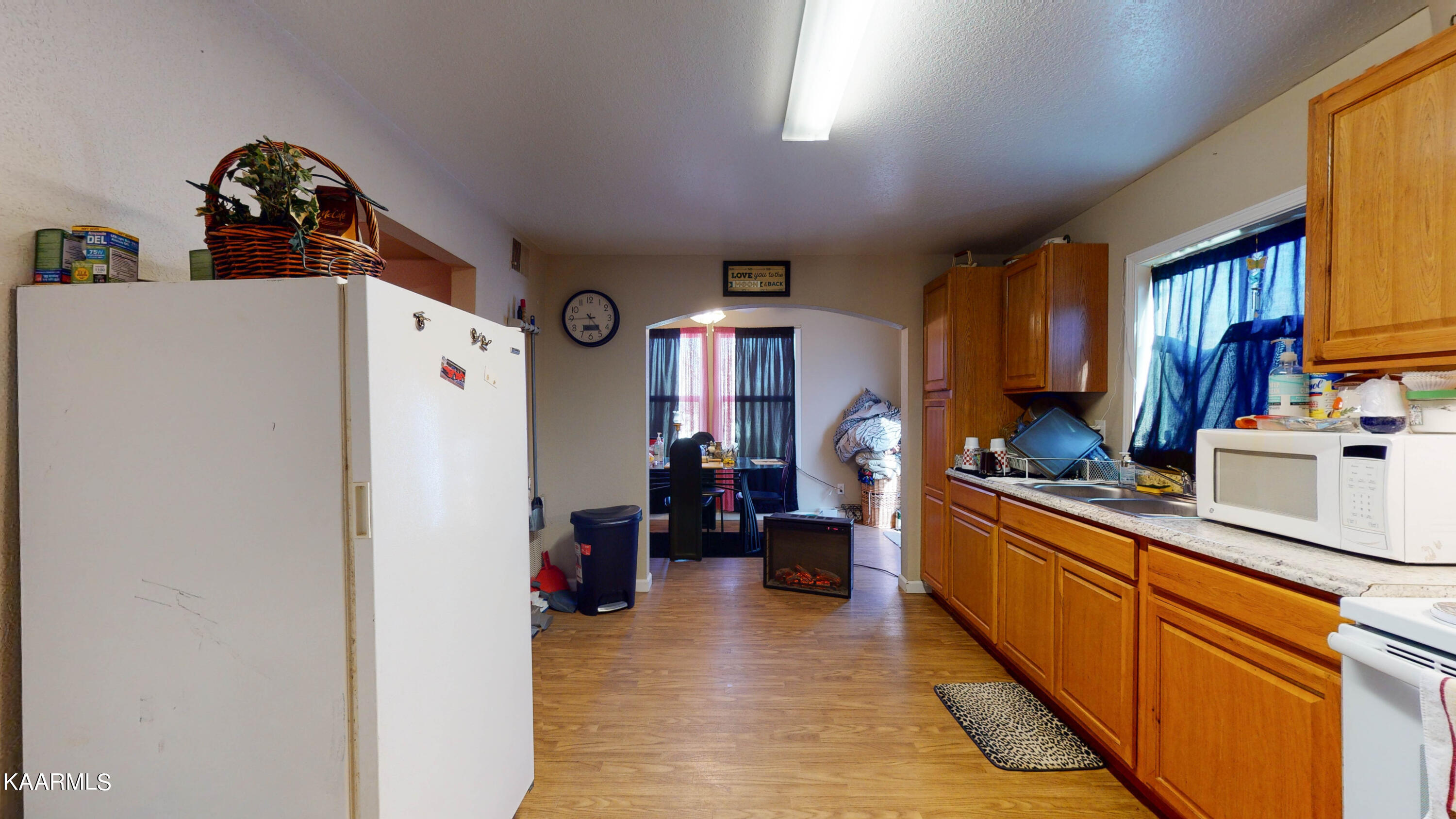 233 Loop Road Caryville, TN 37714 - Photo 8 of 15 233-Loop-Rd-04012022_191218