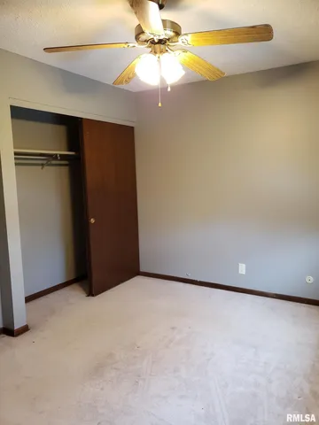 $1,795 | 4811 Candlelight Drive, Davenport, IA 52806