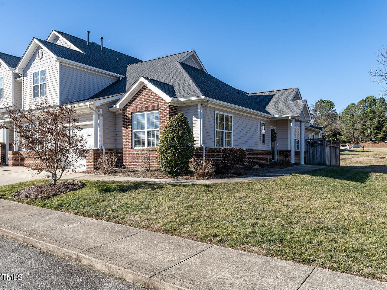 2740 Andover Glen Road Raleigh, NC 27604 - Photo 1 of 20 001-1280x960-main-exterior