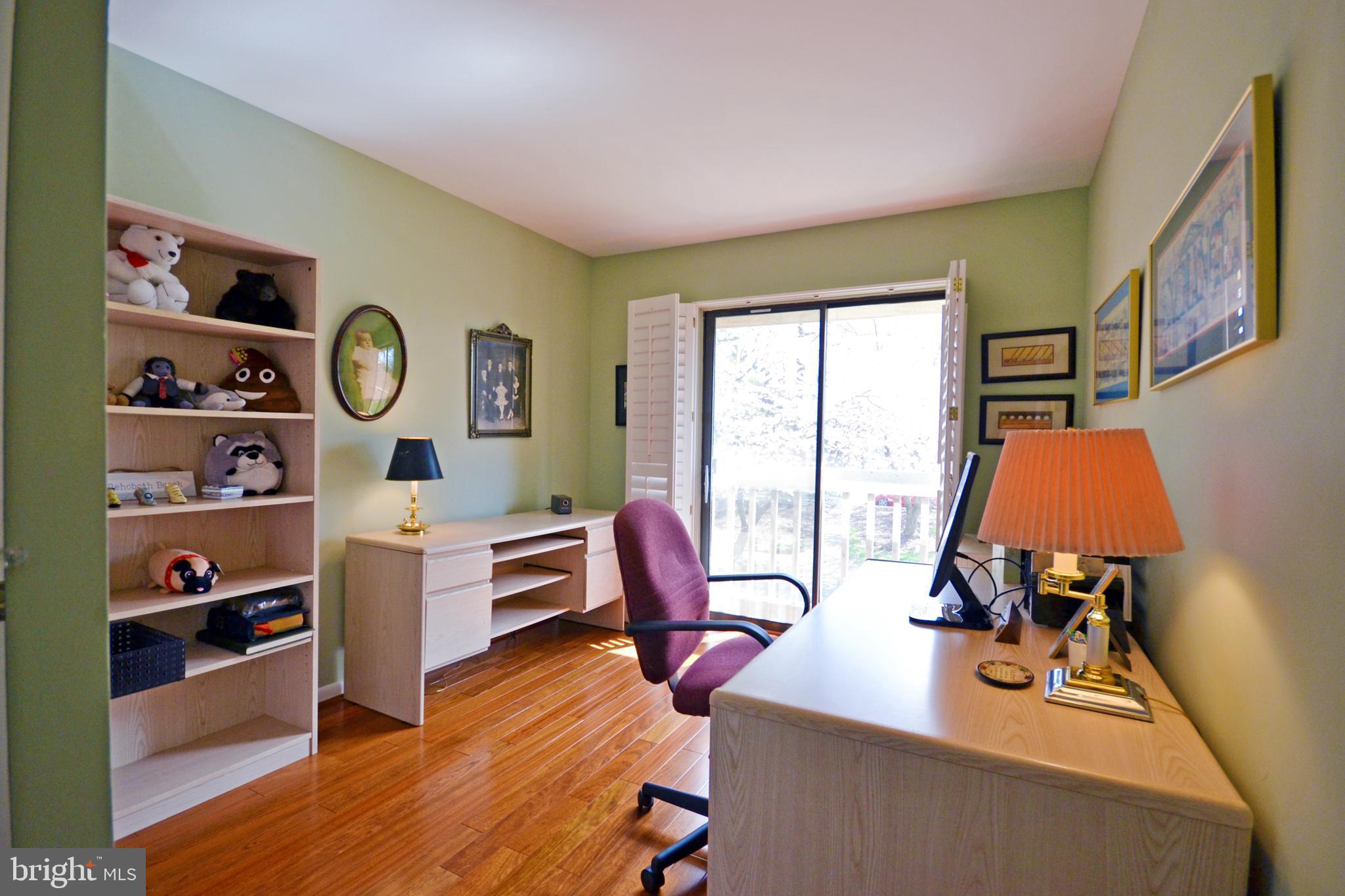 2046 Swans Neck Way Reston, VA 20191 - Photo 14 of 30 Bedroom