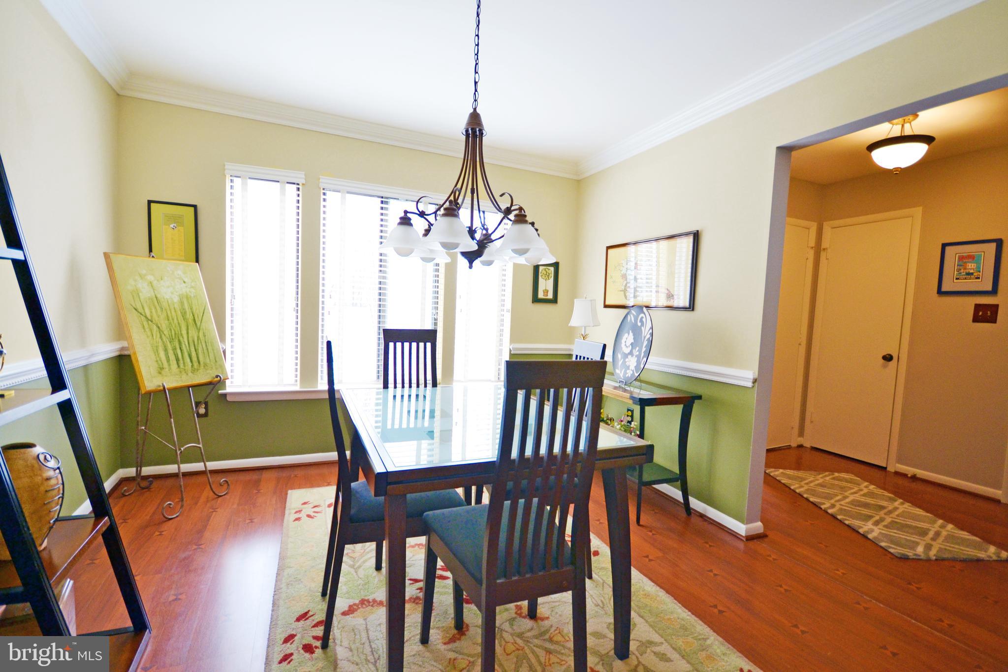 2046 Swans Neck Way Reston, VA 20191 - Photo 4 of 30 Dining room