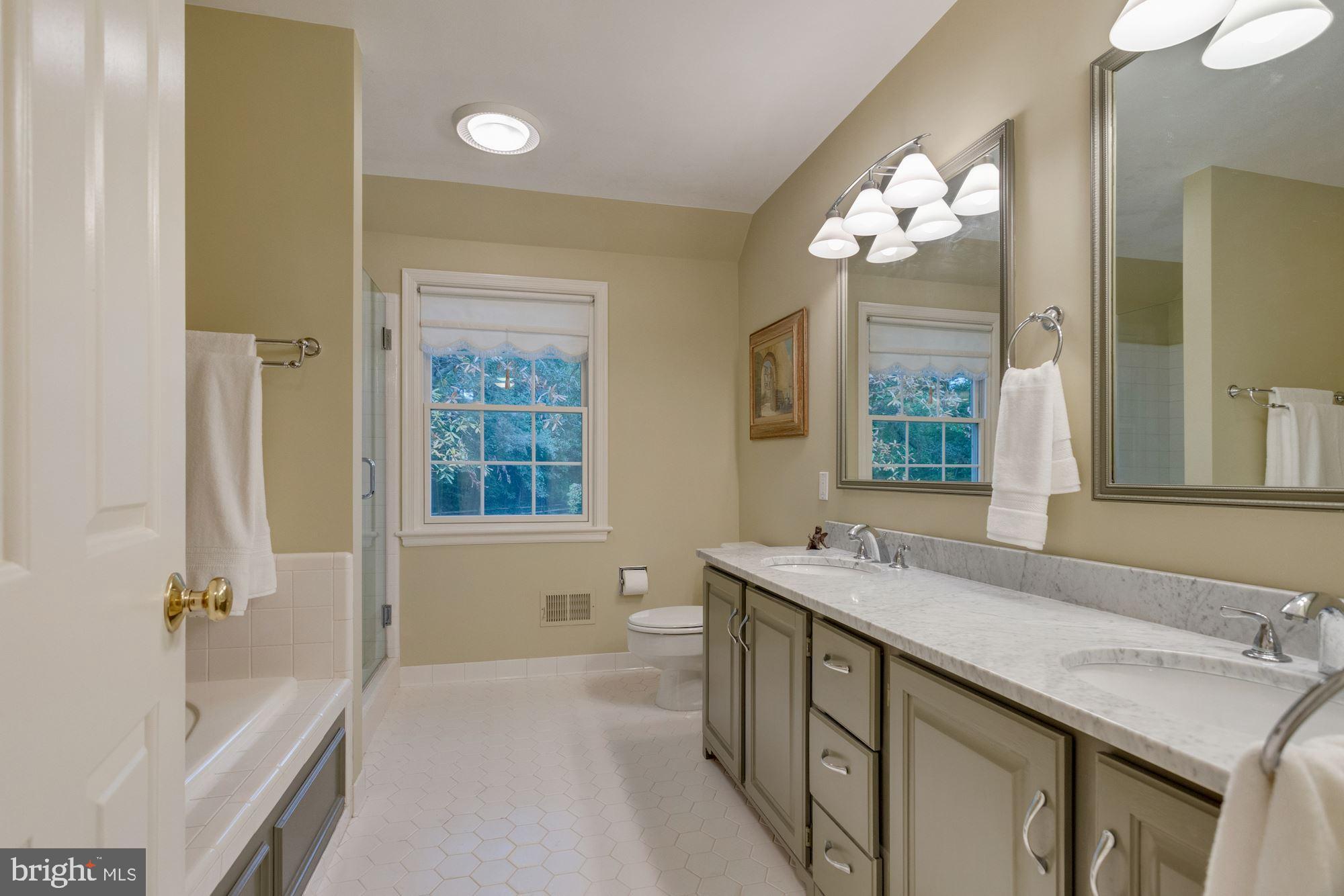 9820 Spring Ridge Lane Vienna, VA 22182 - Photo 26 of 50 Gallery Image 26