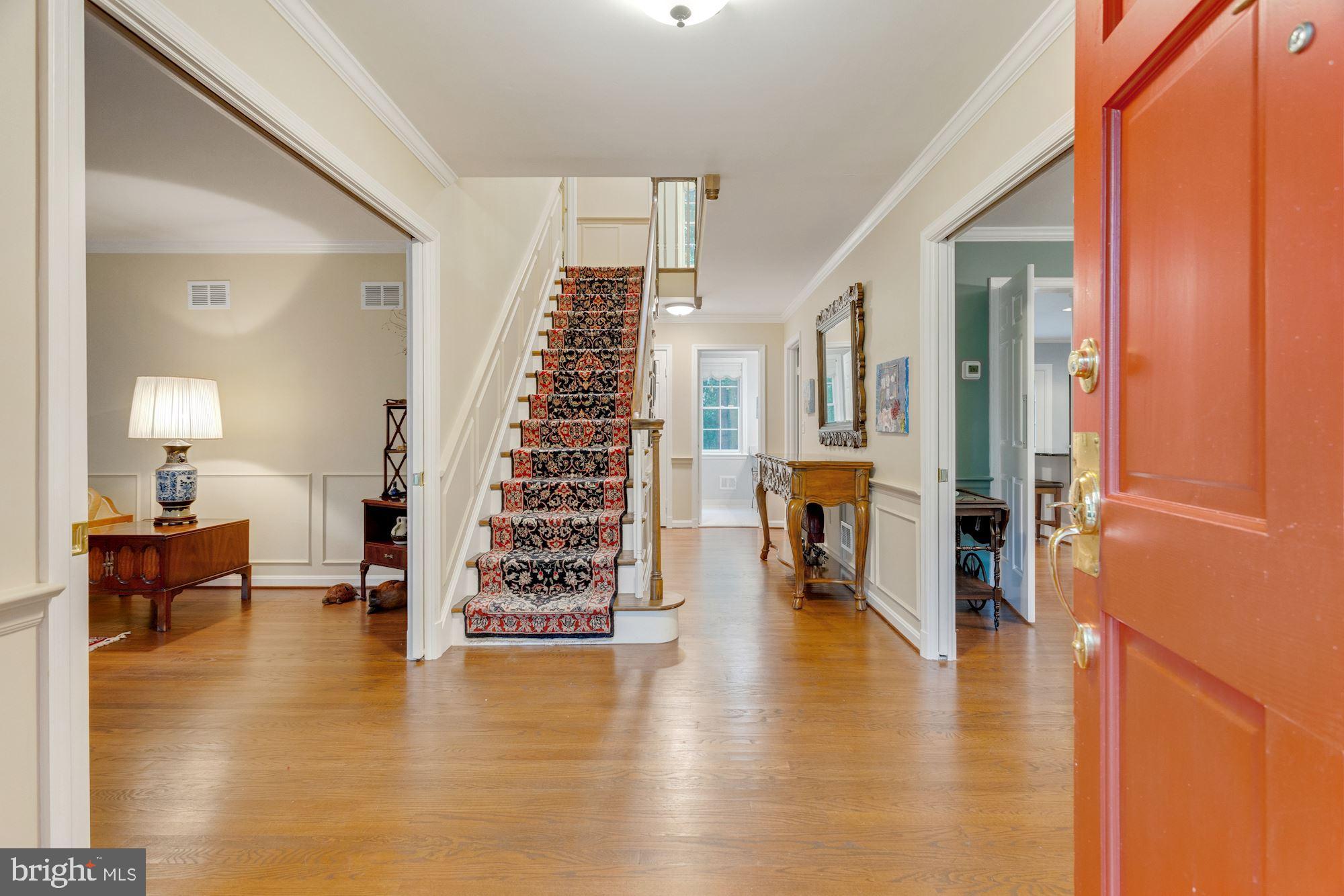 9820 Spring Ridge Lane Vienna, VA 22182 - Photo 3 of 50 Gallery Image 3