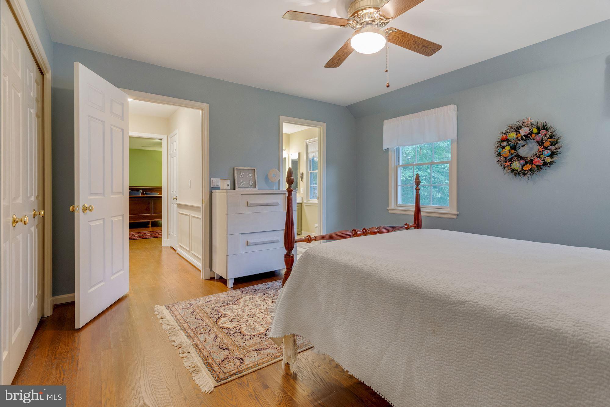9820 Spring Ridge Lane Vienna, VA 22182 - Photo 32 of 50 Gallery Image 32