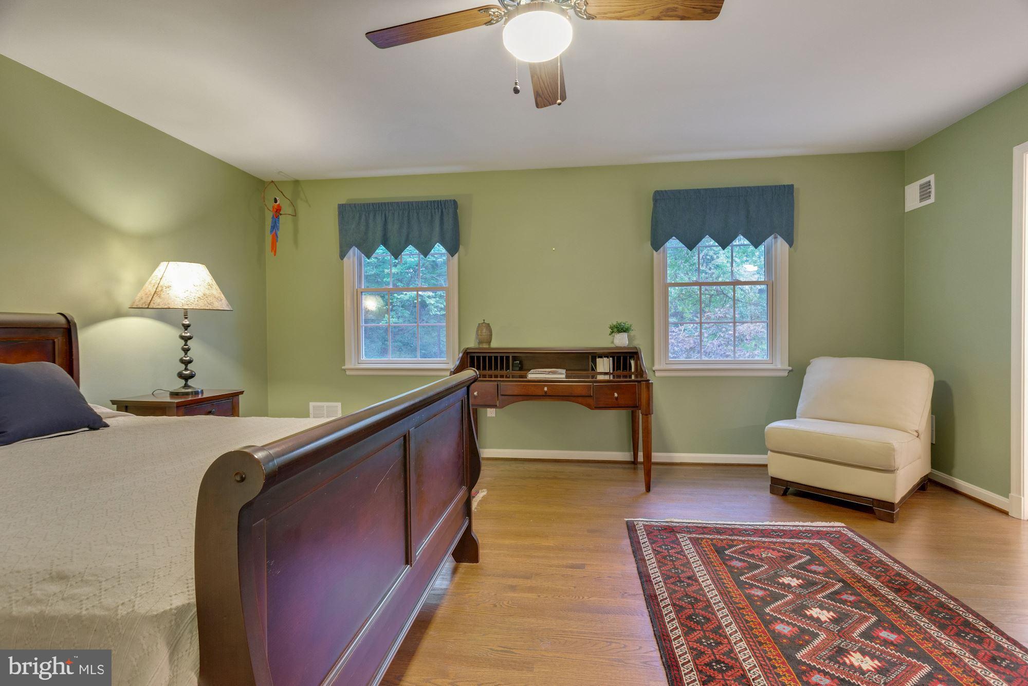 9820 Spring Ridge Lane Vienna, VA 22182 - Photo 35 of 50 Gallery Image 35