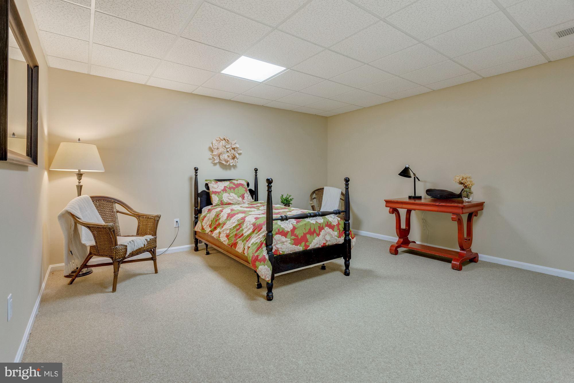 9820 Spring Ridge Lane Vienna, VA 22182 - Photo 45 of 50 Gallery Image 45