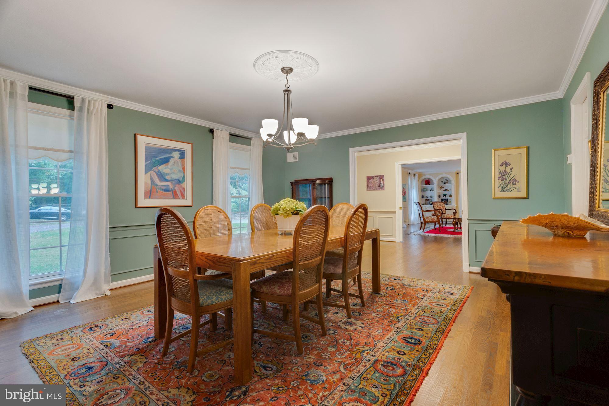 9820 Spring Ridge Lane Vienna, VA 22182 - Photo 6 of 50 Gallery Image 6