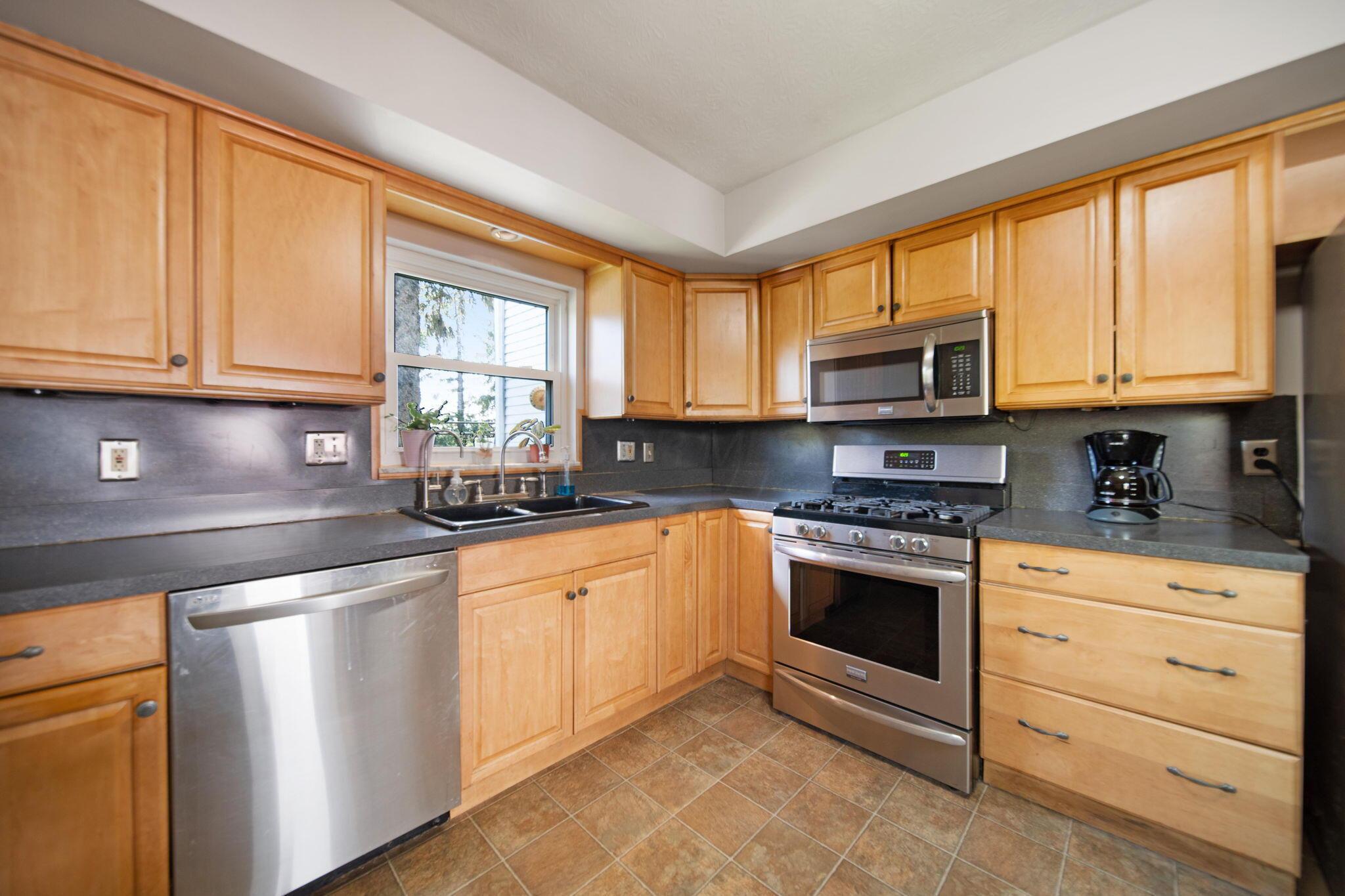 49 Front Street Commercial Point, OH 43116 - Photo 13 of 26 Kitchen with stainless steel appliances
