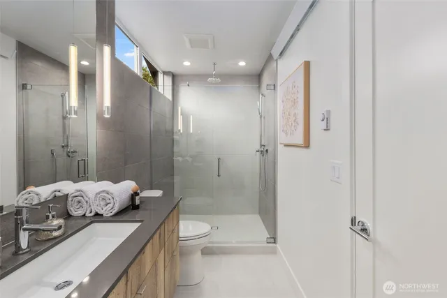 $734,000 | 2667 51st Avenue Southwest, Seattle, WA 98116