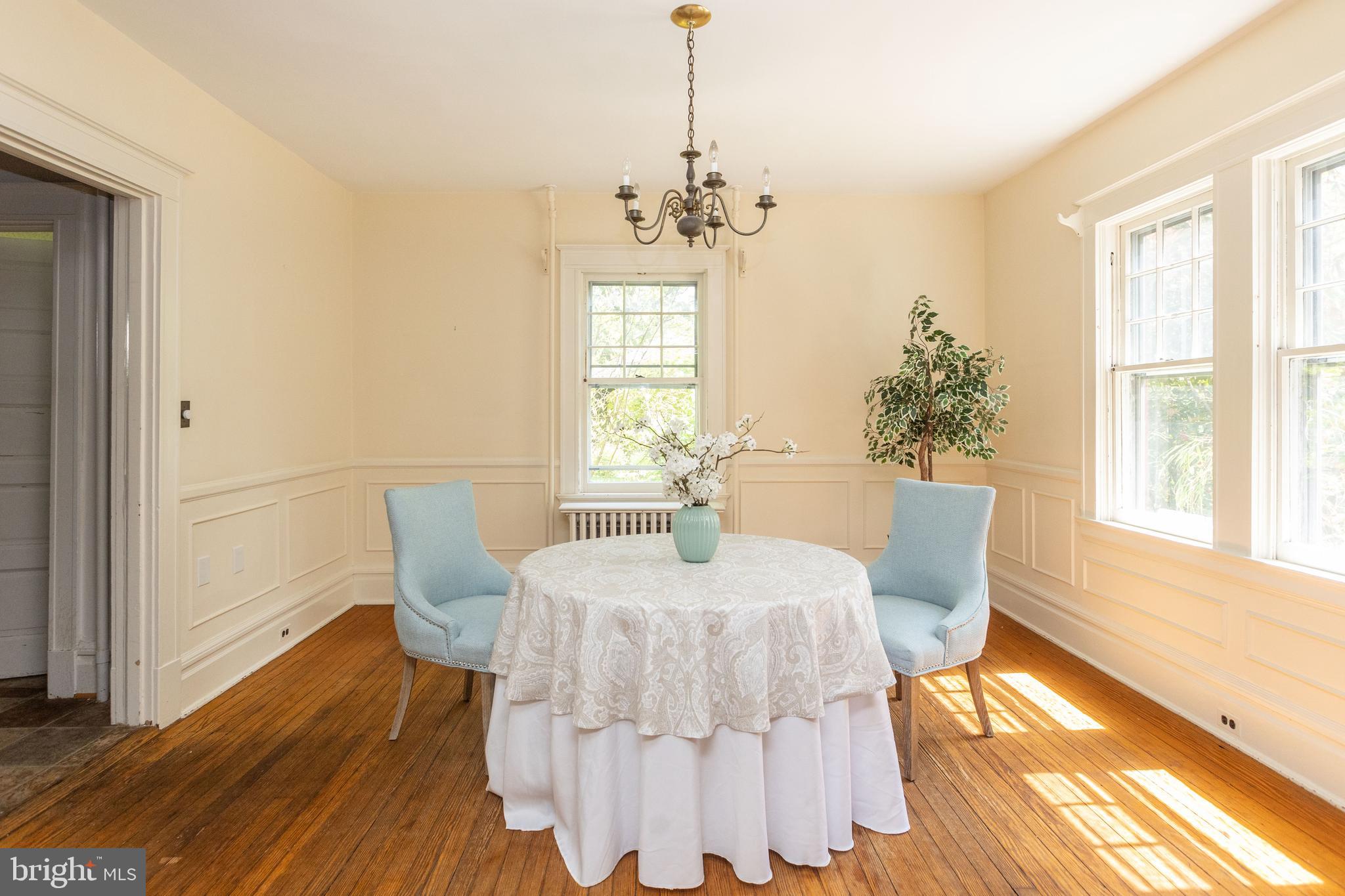 201 Hawthorn Road Baltimore, MD 21210 - Photo 10 of 48 Formal dining room