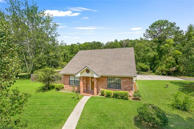 65398 Maple Street Mandeville, LA 70448 - Photo 1 of 17