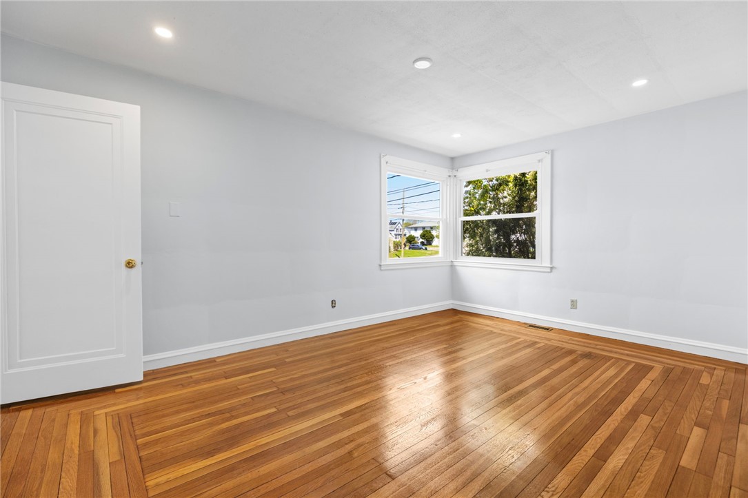 65 Seba Kent Road Pawtucket, RI 02861 - Photo 12 of 25