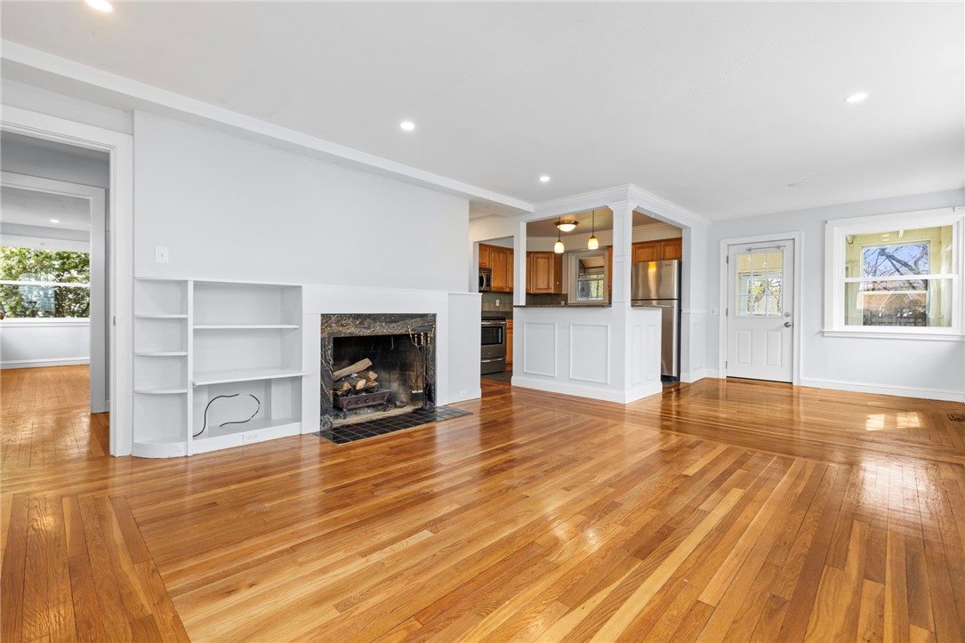 65 Seba Kent Road Pawtucket, RI 02861 - Photo 4 of 25