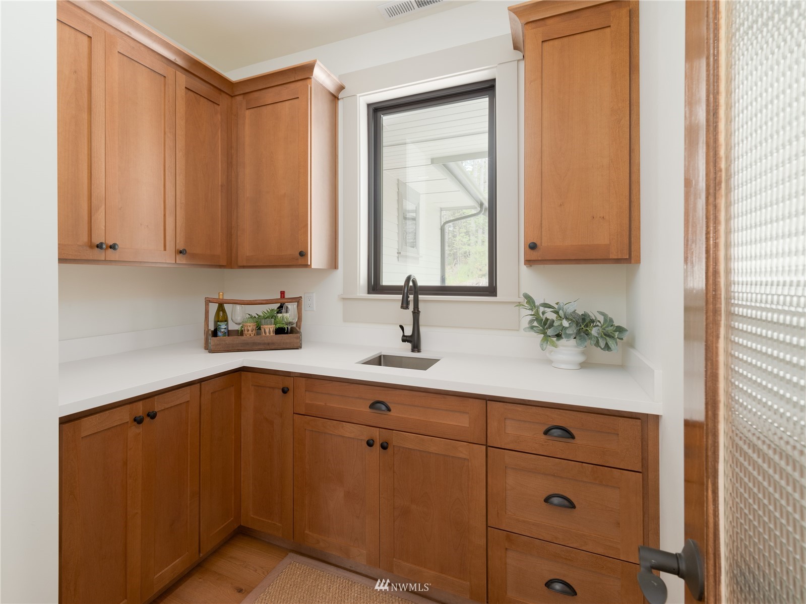 2727 Northwest Rude Road Poulsbo, WA 98370 - Photo 13 of 39 Gallery Image 13