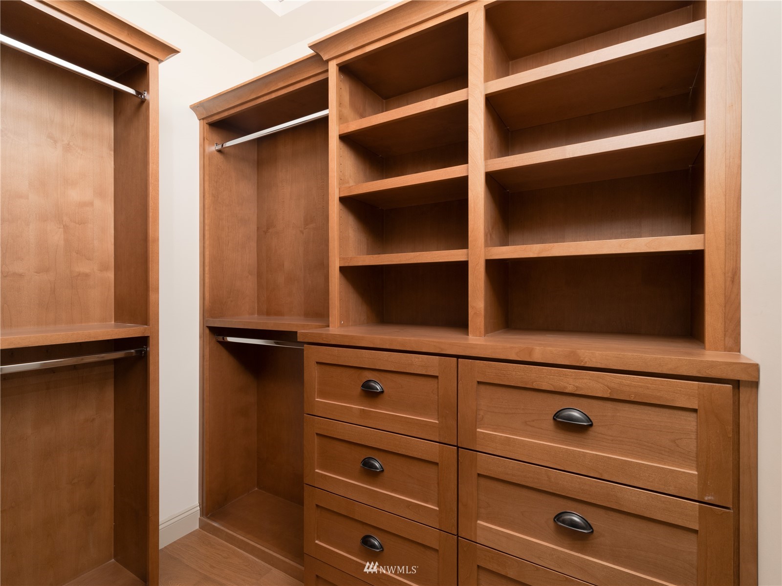 2727 Northwest Rude Road Poulsbo, WA 98370 - Photo 23 of 39 Gallery Image 23