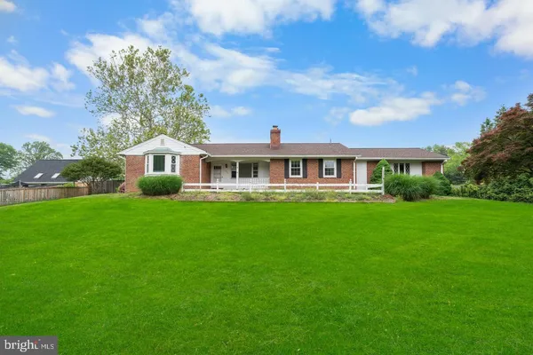 $6,900 | 9201 Rosemont Drive, Gaithersburg, MD 20877