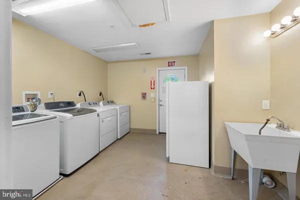 $6,900 | 9201 Rosemont Drive, Gaithersburg, MD 20877