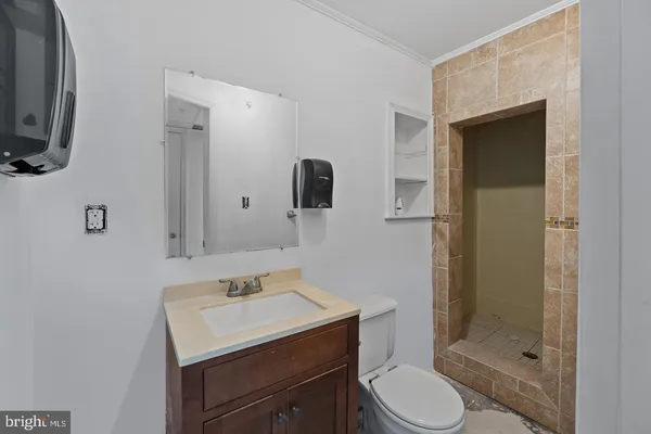 $6,900 | 9201 Rosemont Drive, Gaithersburg, MD 20877