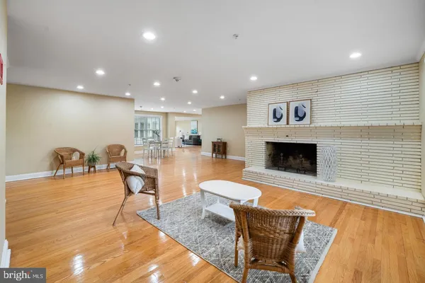 $6,900 | 9201 Rosemont Drive, Gaithersburg, MD 20877