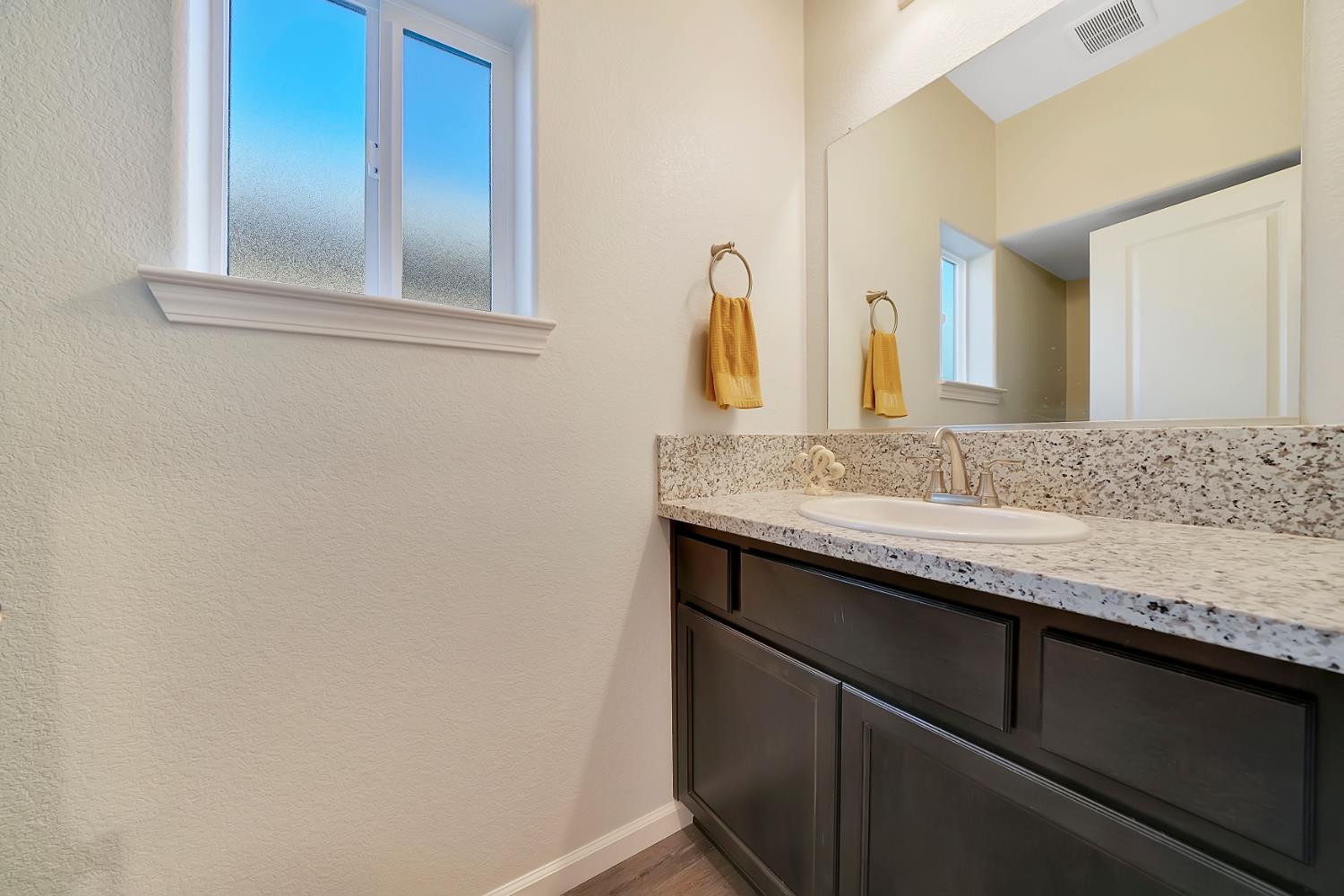 1336 River Run Circle Ione, CA 95640 - Photo 13 of 32