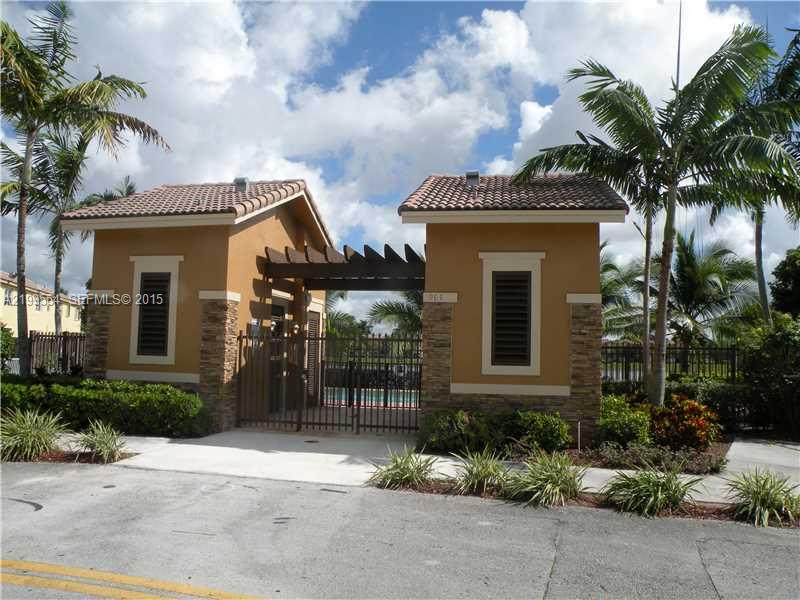 823 Southwest 154th Path Miami, FL 33194 - Photo 24 of 29 Clubhouse