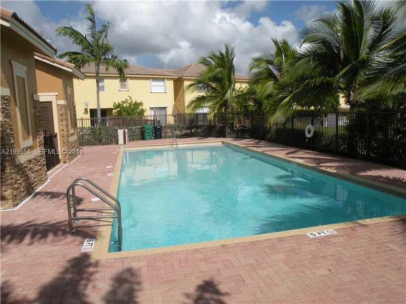 823 Southwest 154th Path Miami, FL 33194 - Photo 27 of 29 Swimming Pool/Hot Tub/Sauna