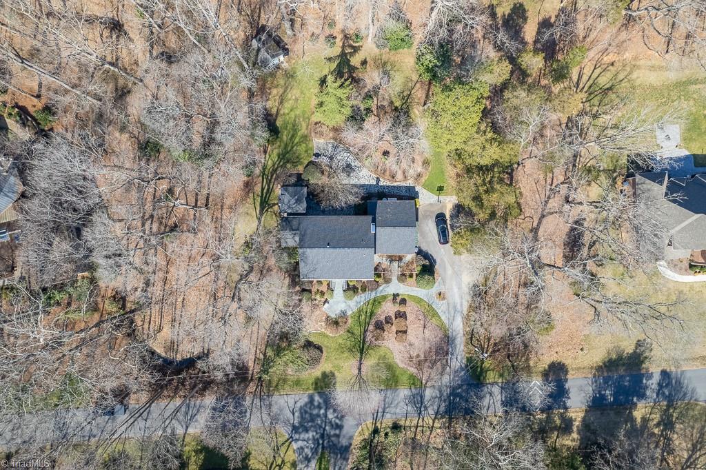 211 Prestwick Drive High Point, NC 27265 - Photo 49 of 50 Gallery Image 49
