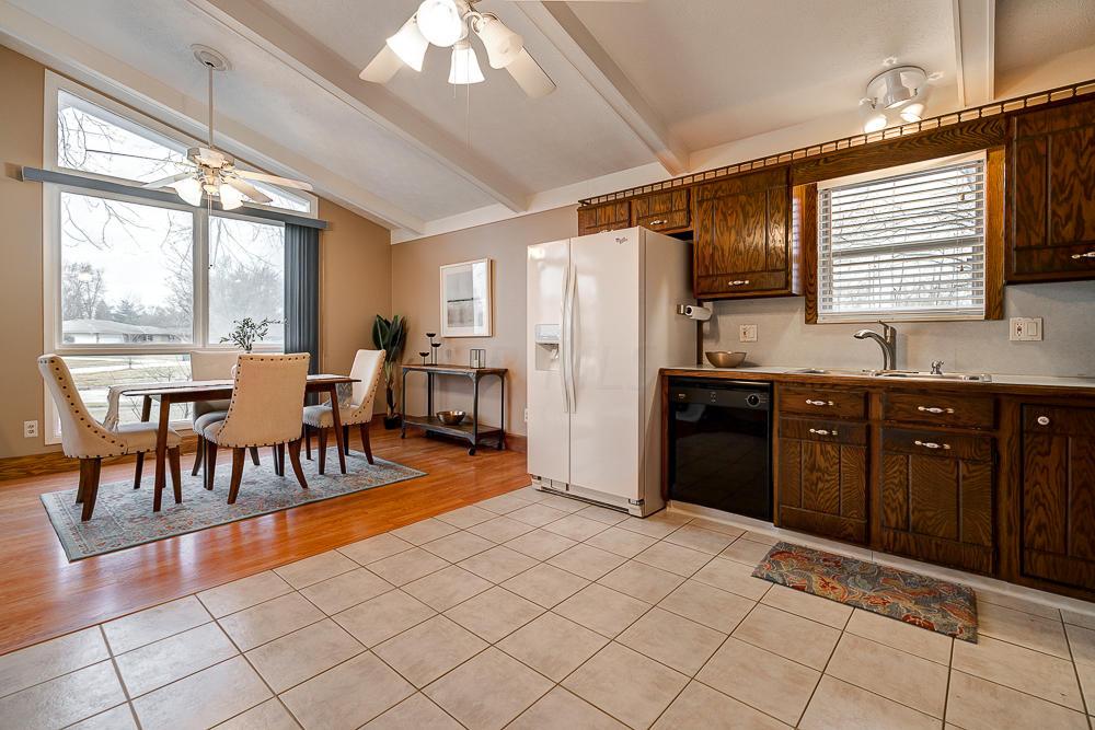 1904 Fairhaven Road Columbus, OH 43229 - Photo 12 of 35 Gallery Image 12