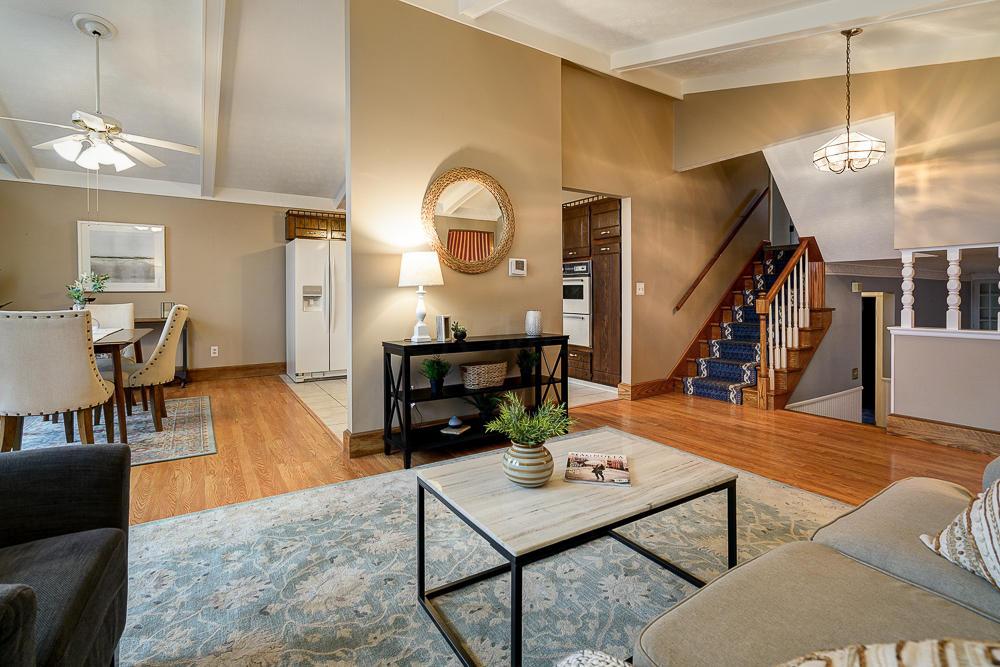1904 Fairhaven Road Columbus, OH 43229 - Photo 10 of 35 Gallery Image 10
