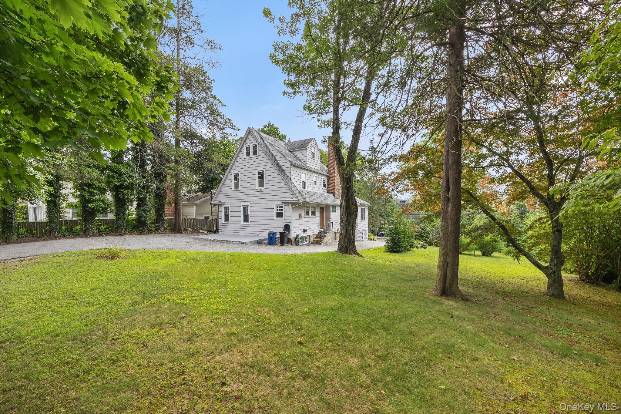 1235 Post Road Scarsdale, NY 10583 - Photo 3 of 30