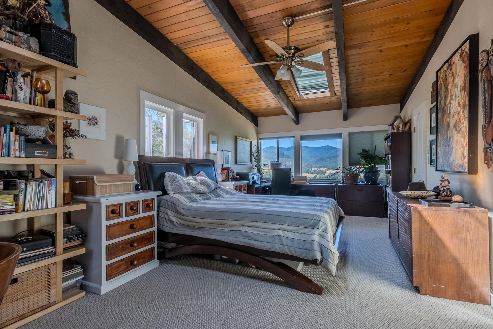 2850 Quail Run Road Talent, OR 97540 - Photo 21 of 55 01-28
